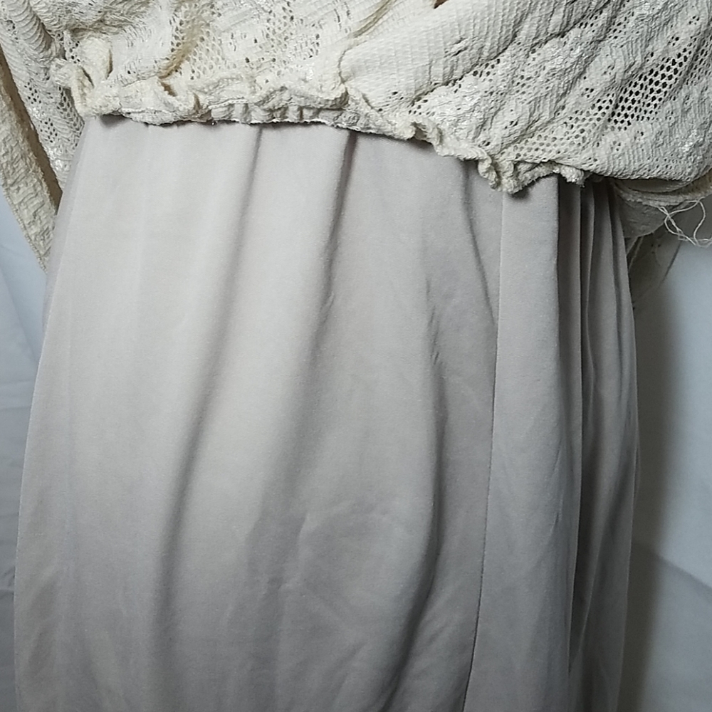 Rabbit Rabbit Rabbit Beige Lace Sleeveless Dress - Picture 6 of 8